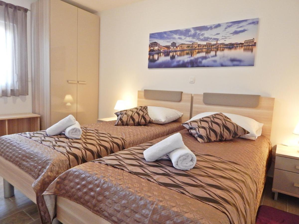 Ab Villa Podstrana Luaran gambar