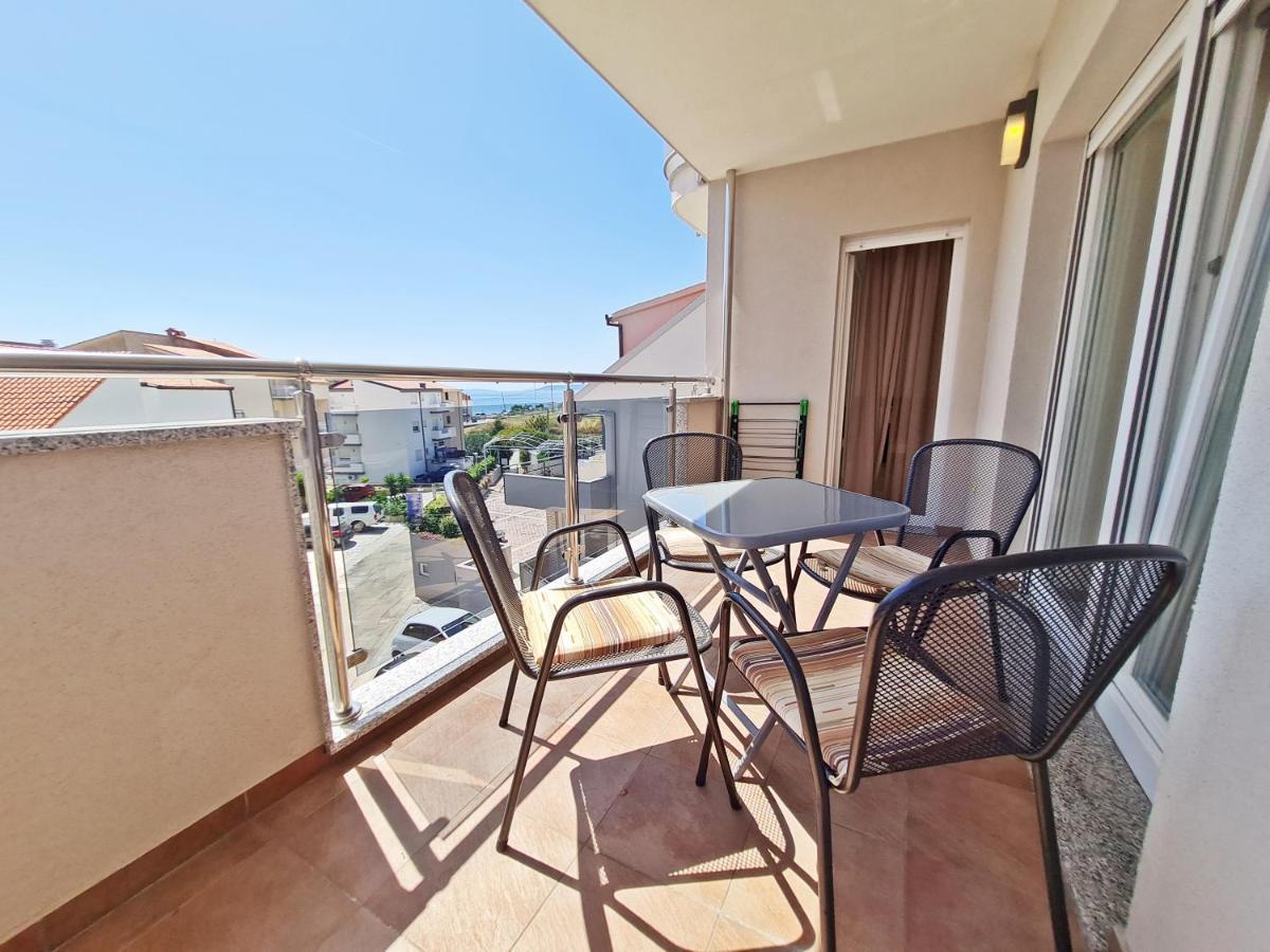 Ab Villa Podstrana Luaran gambar
