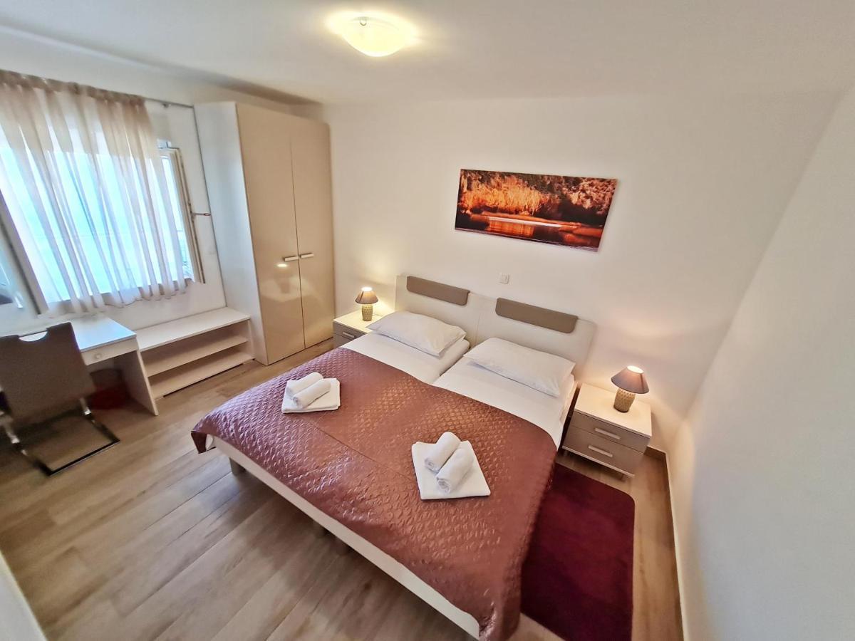 Ab Villa Podstrana Luaran gambar