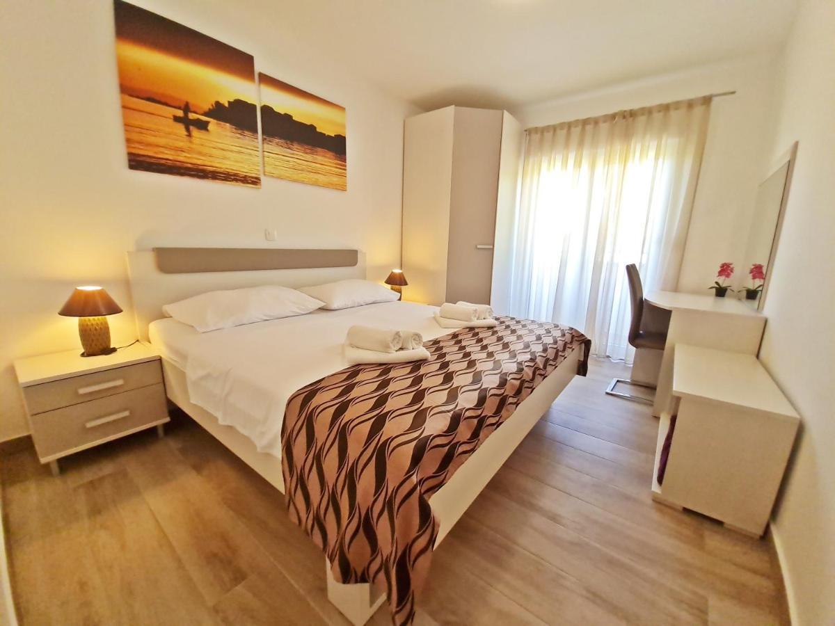 Ab Villa Podstrana Luaran gambar