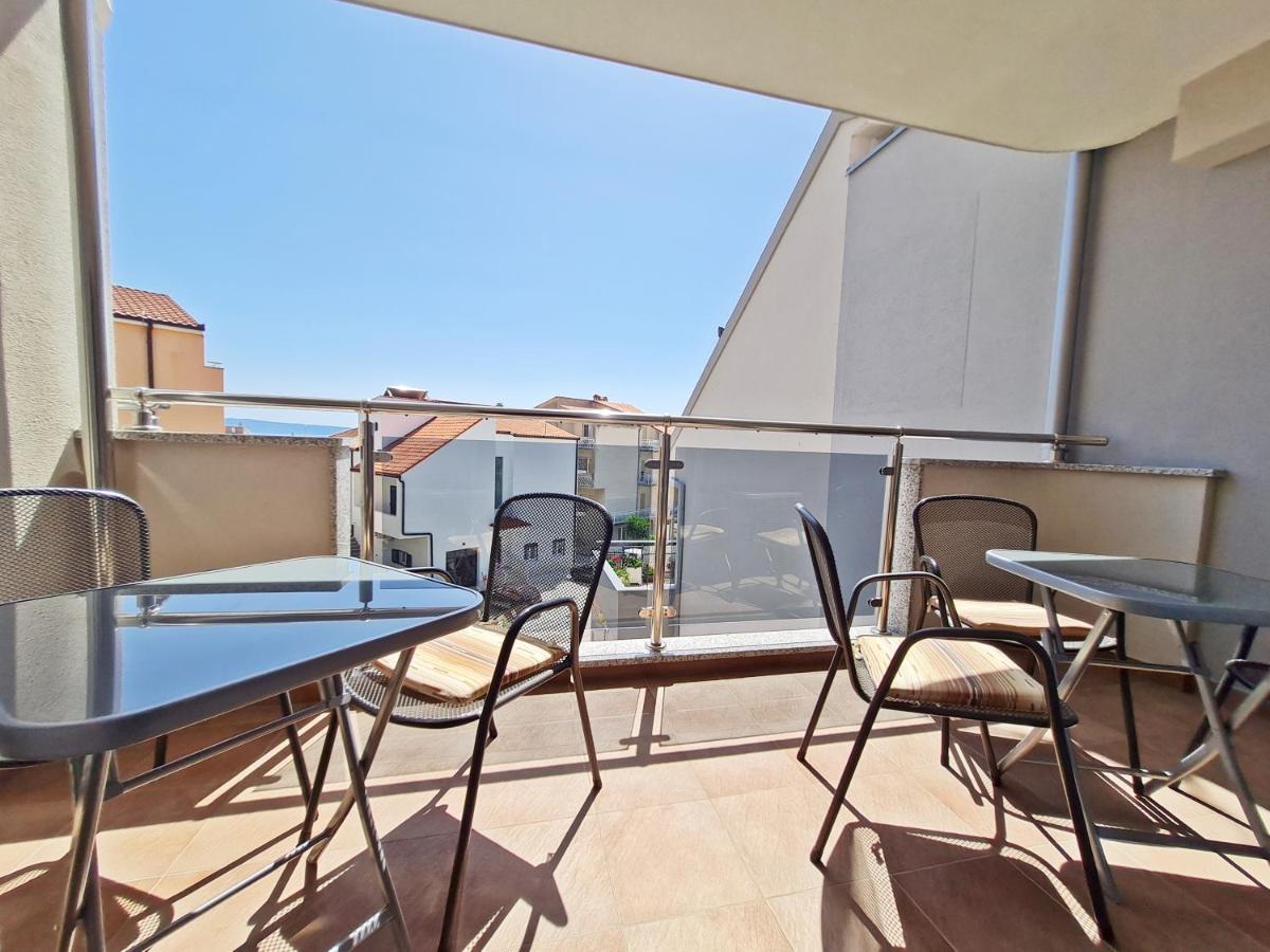 Ab Villa Podstrana Luaran gambar